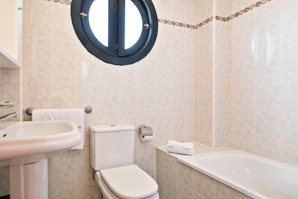 Abba Comillas Apartments エクステリア 写真
