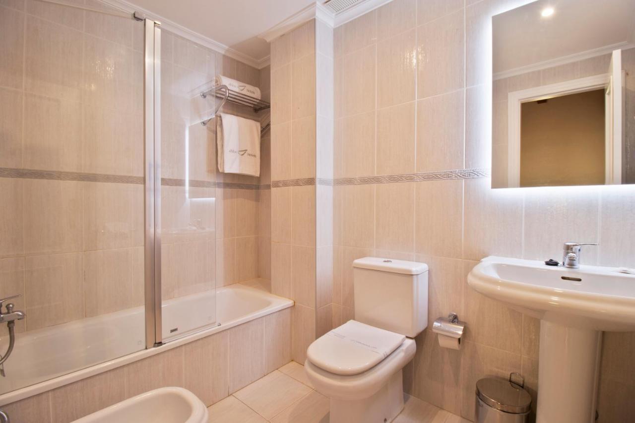 Abba Comillas Apartments エクステリア 写真